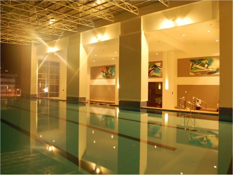 Studio Unit Condo At Antel Serenity Suites Makati Manila Exterior photo
